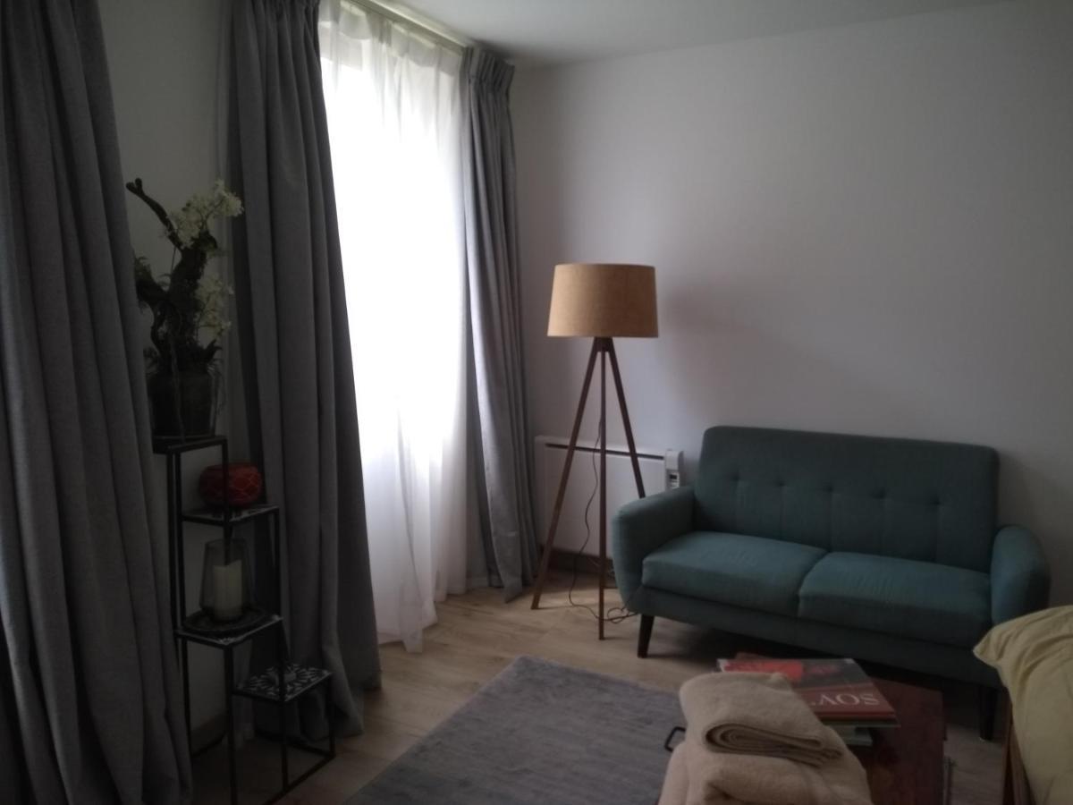 10Km To Disneyland - Terrace Parking & Sleeps 4 Quincy-Voisins Eksteriør bilde